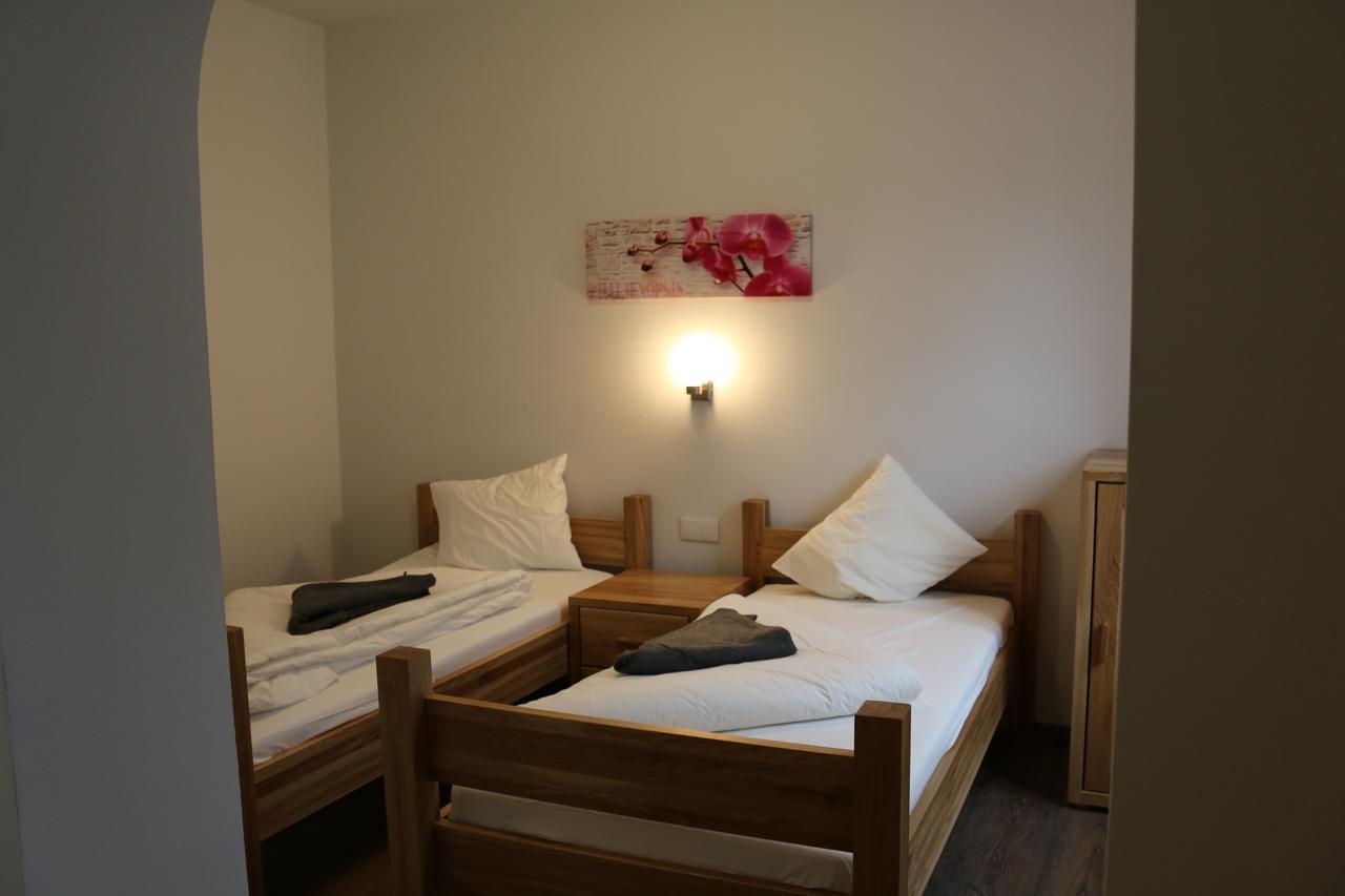 Hotel Sinos Klagenfurt am Woerthersee Zewnętrze zdjęcie